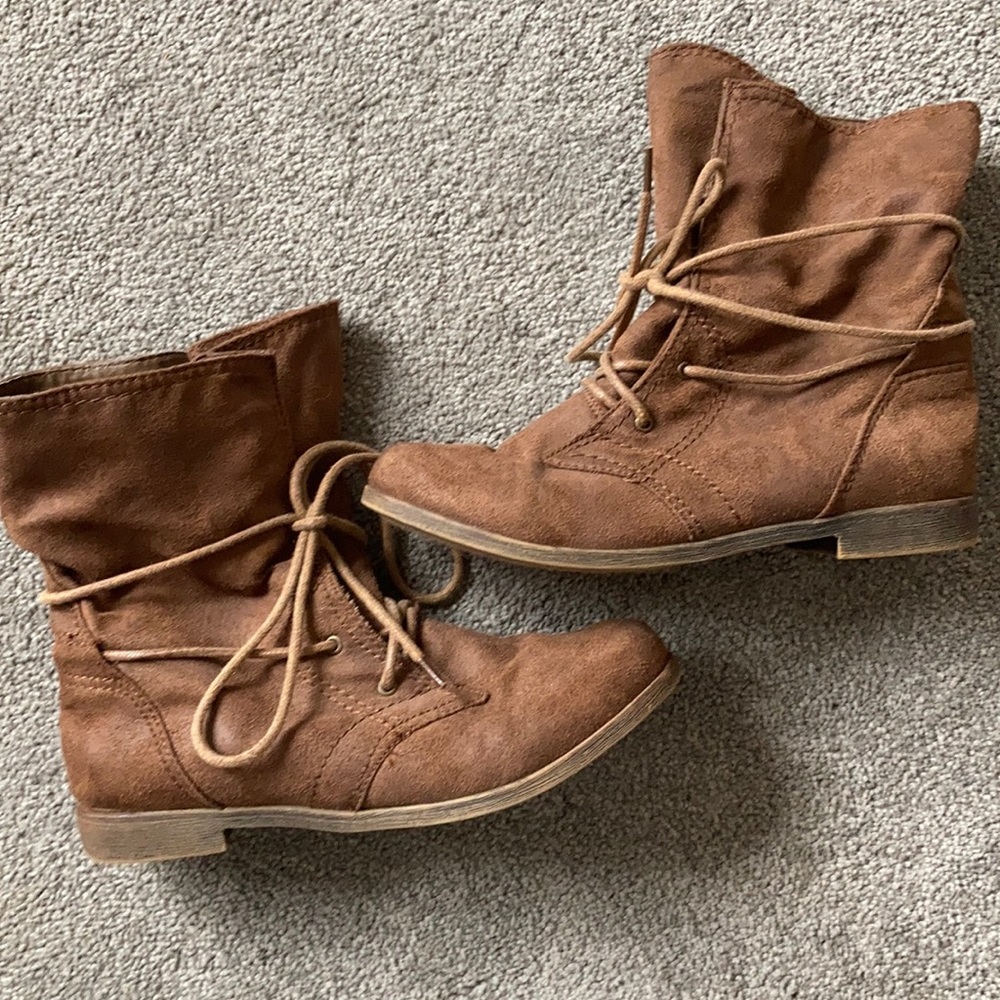 Will Do Slouchy Combat Lace Up Boots